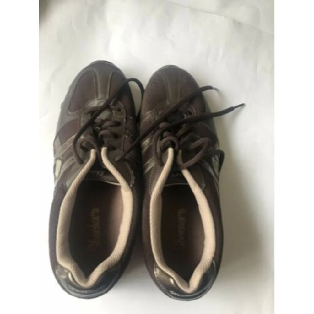 skechers shoes size 10 brown